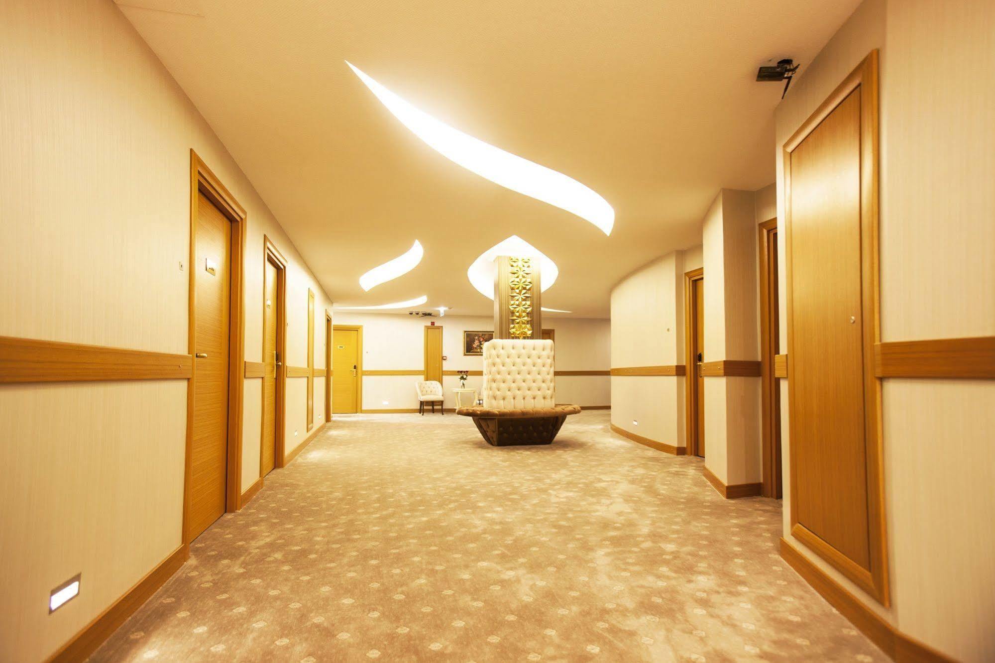 Cukurova Erten Hotel อาดานา ภายนอก รูปภาพ